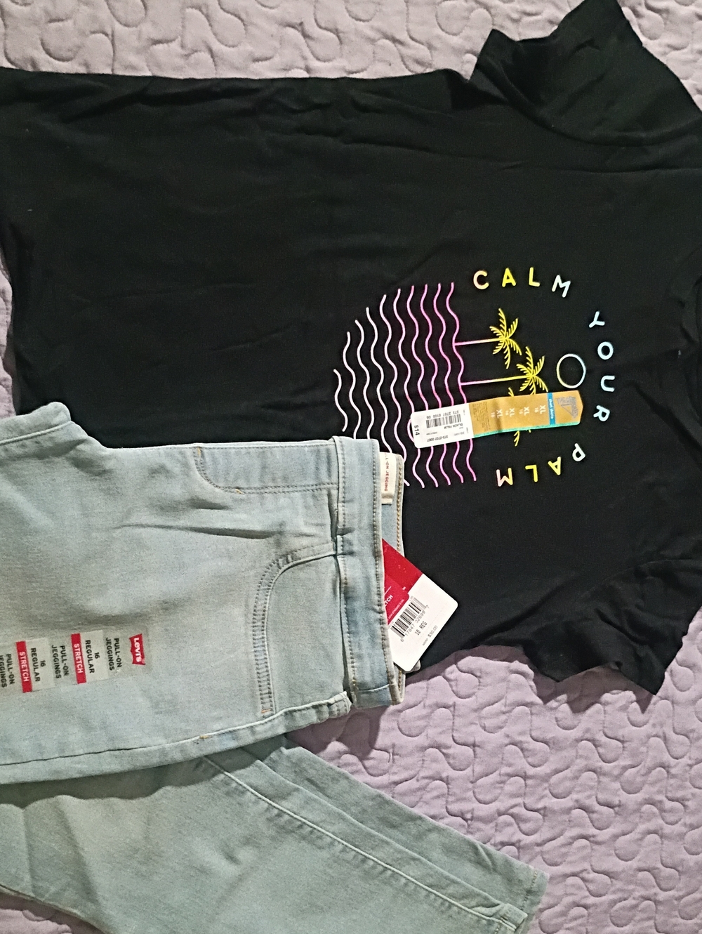 Levi's Size 16 Pull On Jeggings And Black Palm Graphic Tee